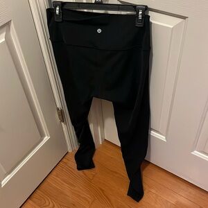 Great condition lulu lemon black full length leggings!